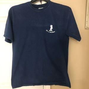 Medium navy blue t-shirt in great shape
